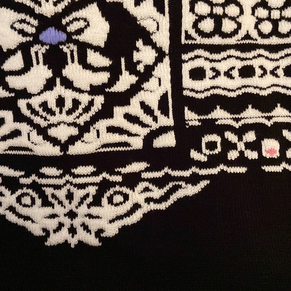 Black and White Knit Sweater - Picture 11 of 15